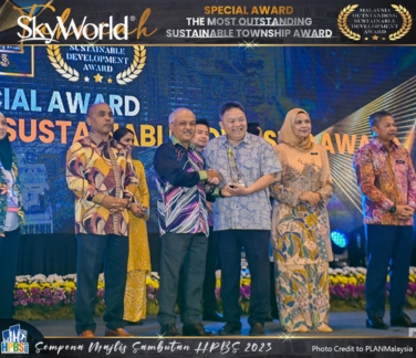 SkyWorld nhận giải thưởng tại Malaysia Outstanding Sustainable Development Awards 2023